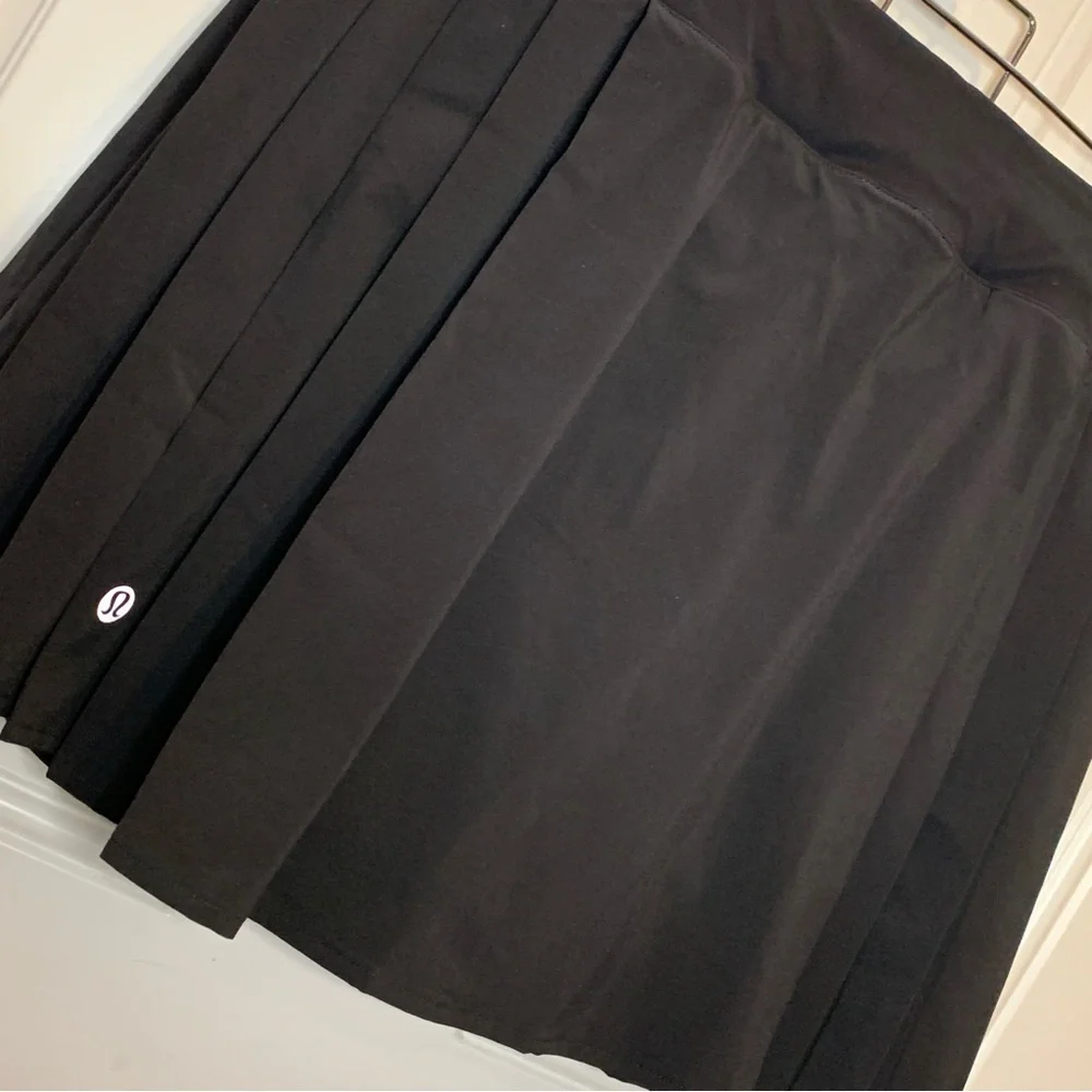 Lululemon Athletica Side-Pleat High-Rise Tennis Skirt Skort Black Retail $88.00 - Picture 14 of 14